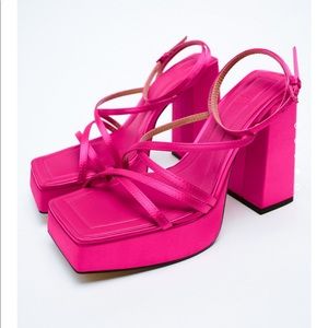 NWOT Zara Strappy Platform Heel